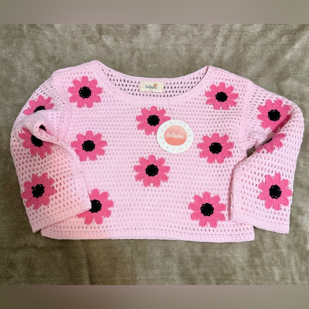 Tullabee 2t crocheted sweater light pink with dark pink flowers NWT